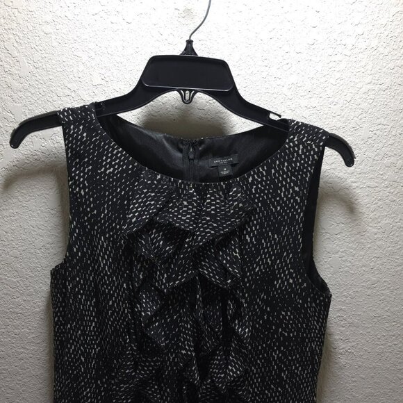 Ann Taylor Ruffle Sheath Dress |‎ Black & White | Size 8 - Picture 3 of 12